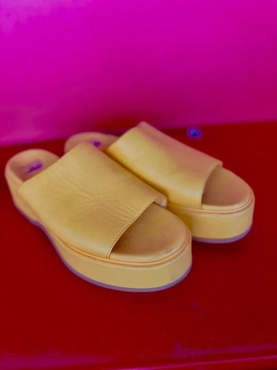 Sorel Yellow Platform Slide Mules - Picture 4 of 9